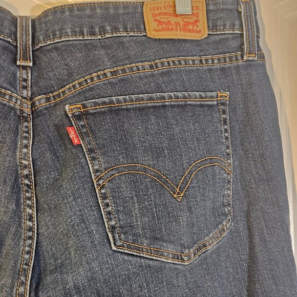 Levis Womens Jeans 415 Size 16W Blue Mid Rise Cotton Stretch Relaxed Bootcut - Picture 5 of 10